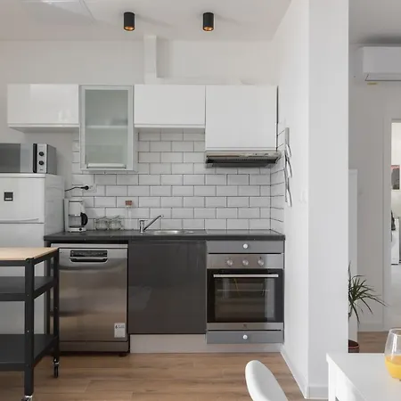 Apartment Left & Right With Jacuzzi, 4 Stars